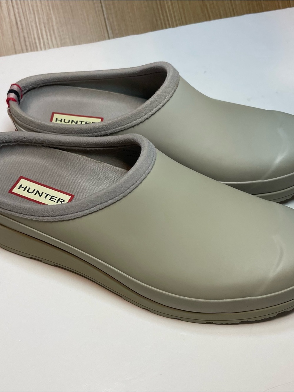 Hunter Light Grey Waterproof Rubber Slip On Garden Clogs Mules UK 5 US 7